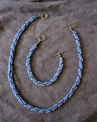 Spiral Stitch Necklace and bracelet