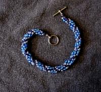 Spiral Stitch Necklace and bracelet
