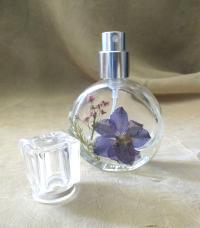 Floral Perfume Bottles, 1 ounce Small Spray Mister, Round Bottles, Flowers in Resin