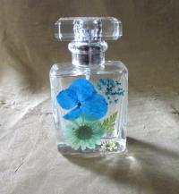 Floral Perfume Bottles, Spray Mister, 50ml Square Bottles, Flowers in Resin
