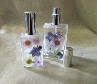 Floral Perfume Bottles, Spray Mister, Square Bottles, Flowers in Resin