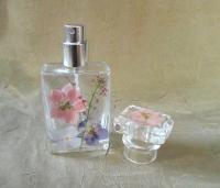 Floral Perfume Bottles, Spray Mister, Square Bottles, Flowers in Resin