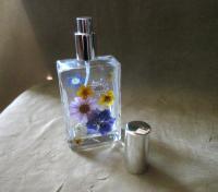 Floral Perfume Bottles, Spray Mister, Square Bottles, Flowers in Resin