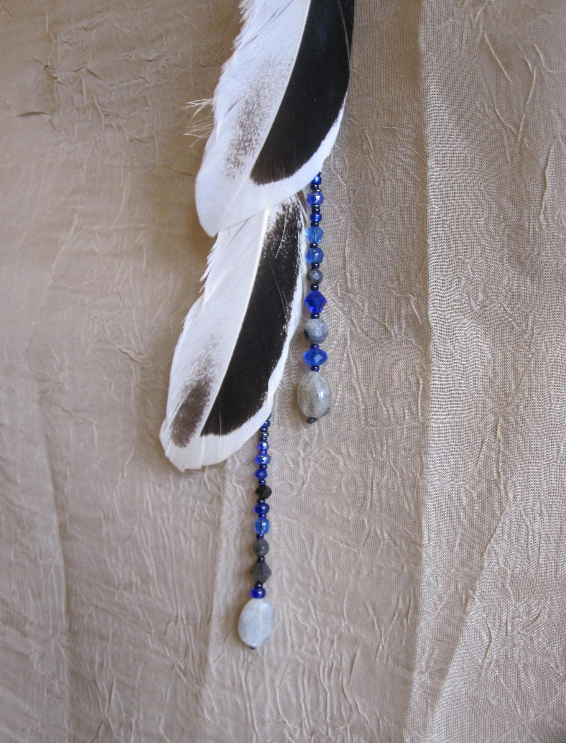 Feather clip