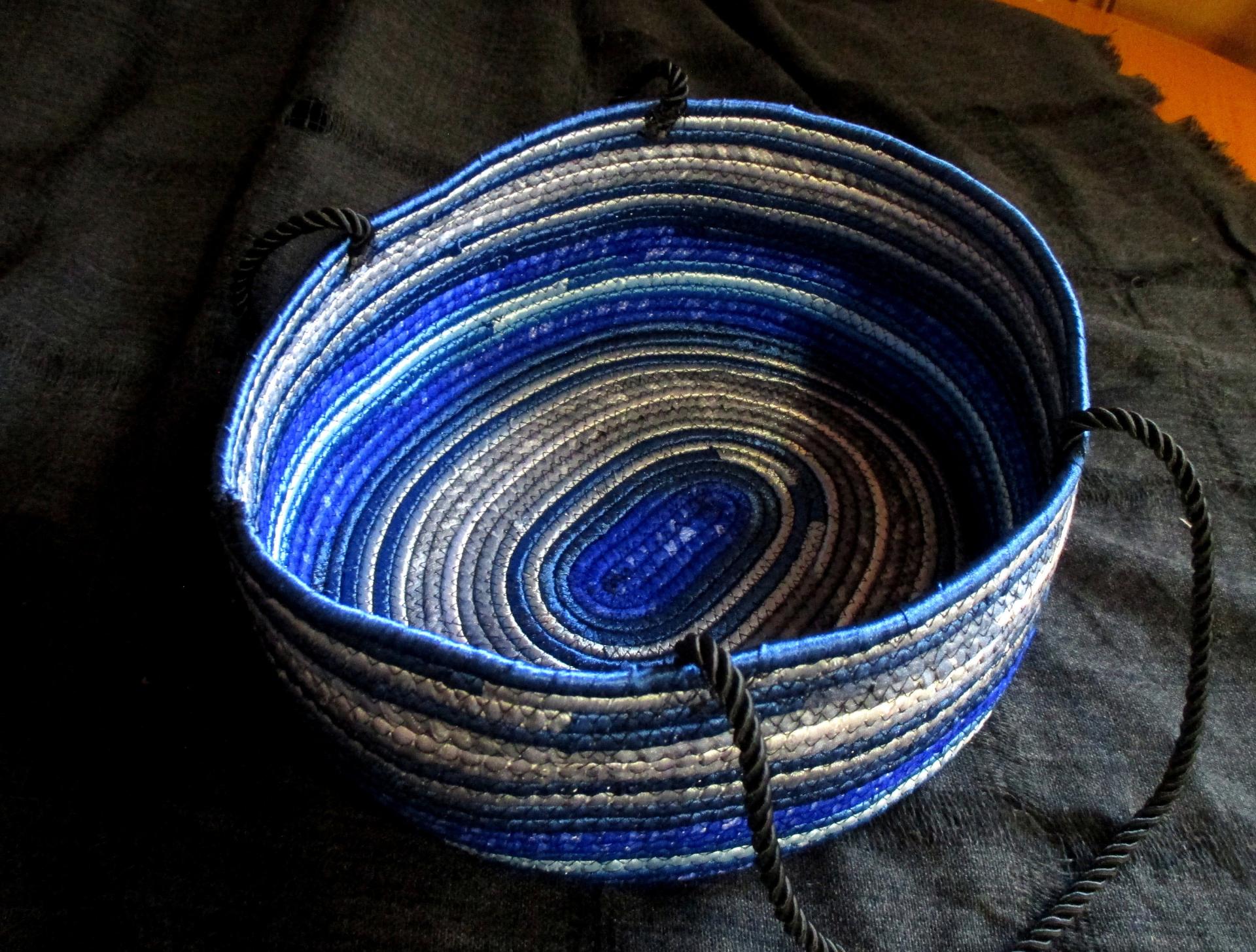 Rope Basket, Oval Gathering Basket, Storage Basket, Catch All