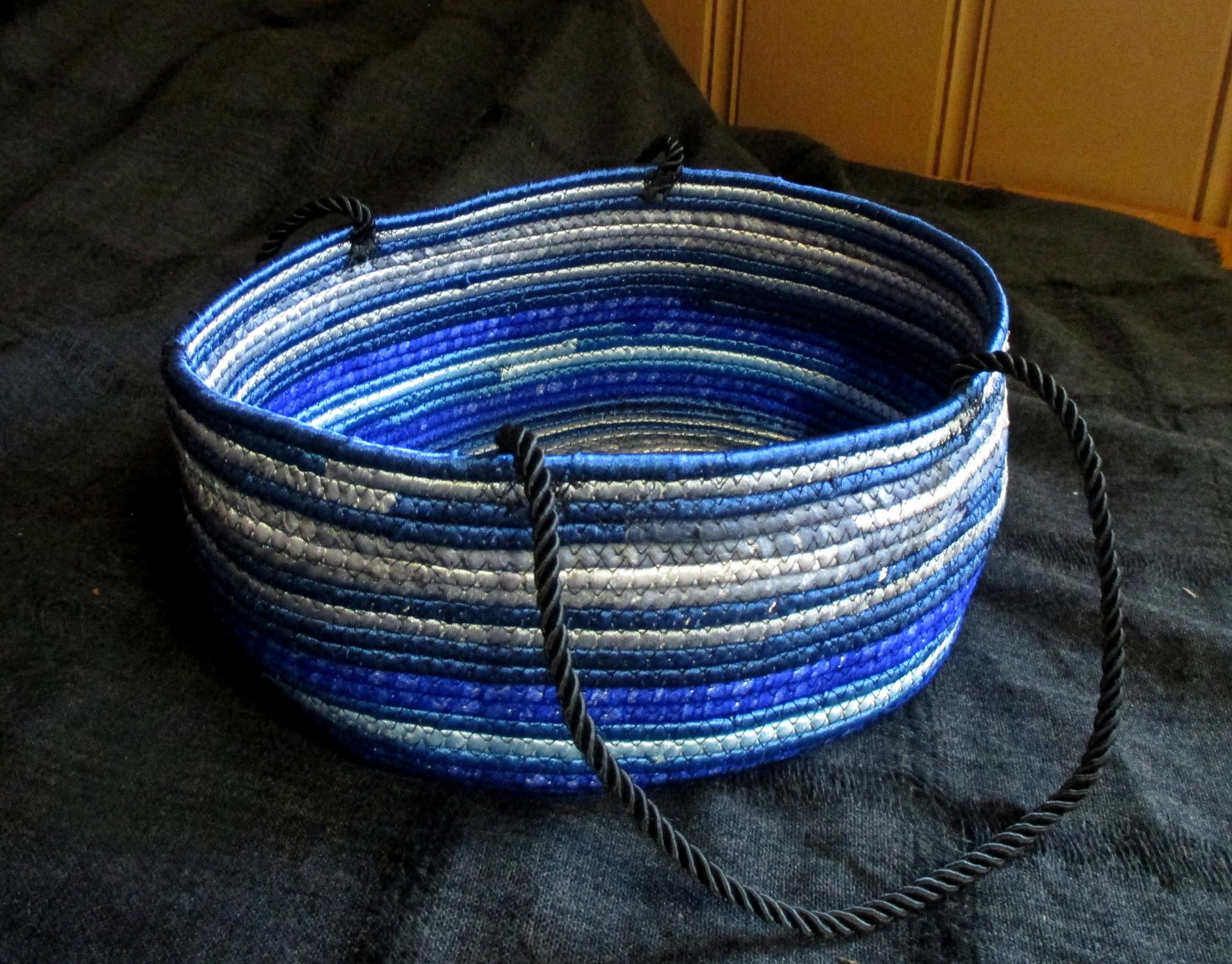 Rope Basket, Oval Gathering Basket, Storage Basket, Catch All