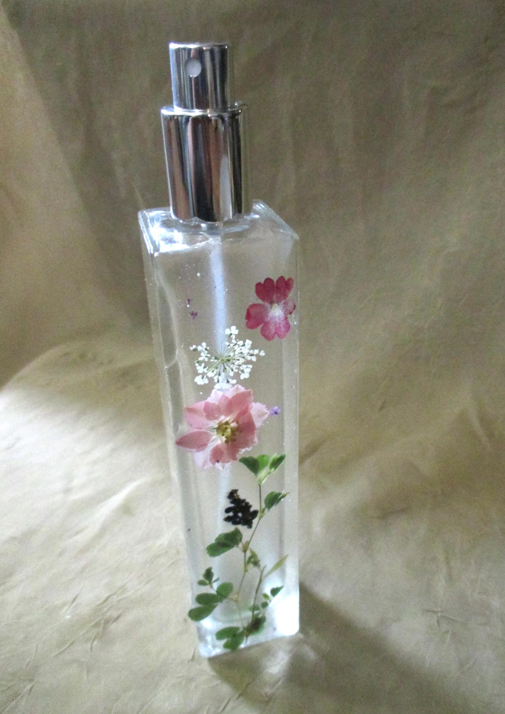 Floral Perfume Bottles, Spray Mister, Tall Square Bottles, Flowers in Resin