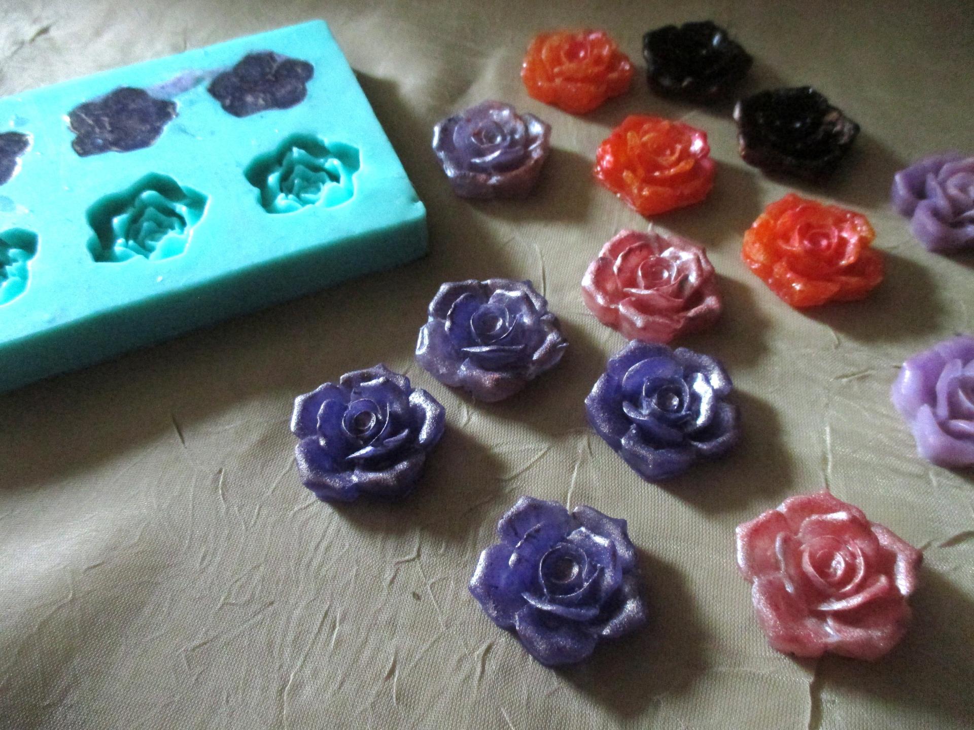 Small Floral Mold - Roses - for Resin, Clay, Casting and Baking, or for Soap or wax embeds