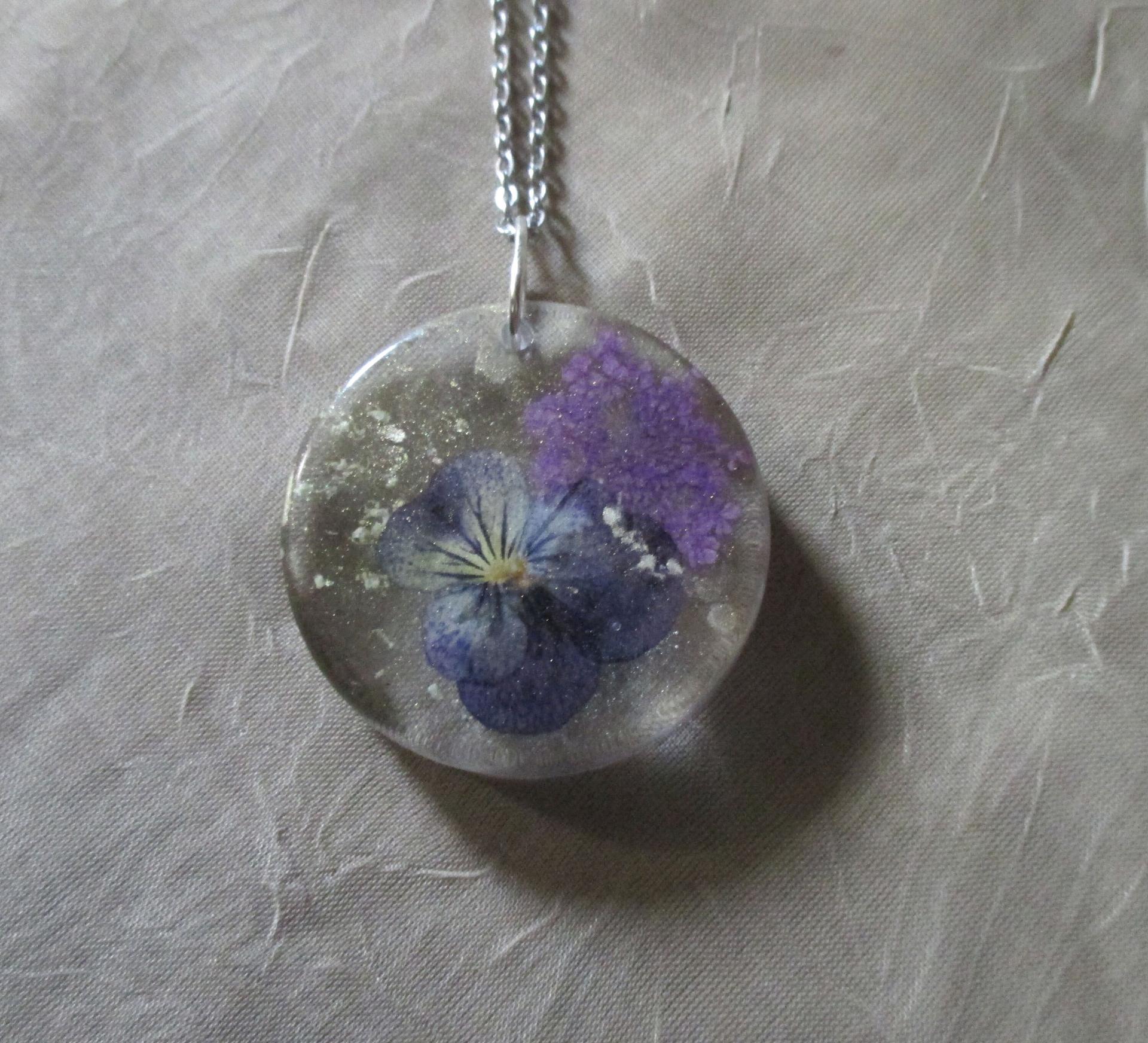 Flower Necklace - Real Dried Flowers - Resin Jewelry