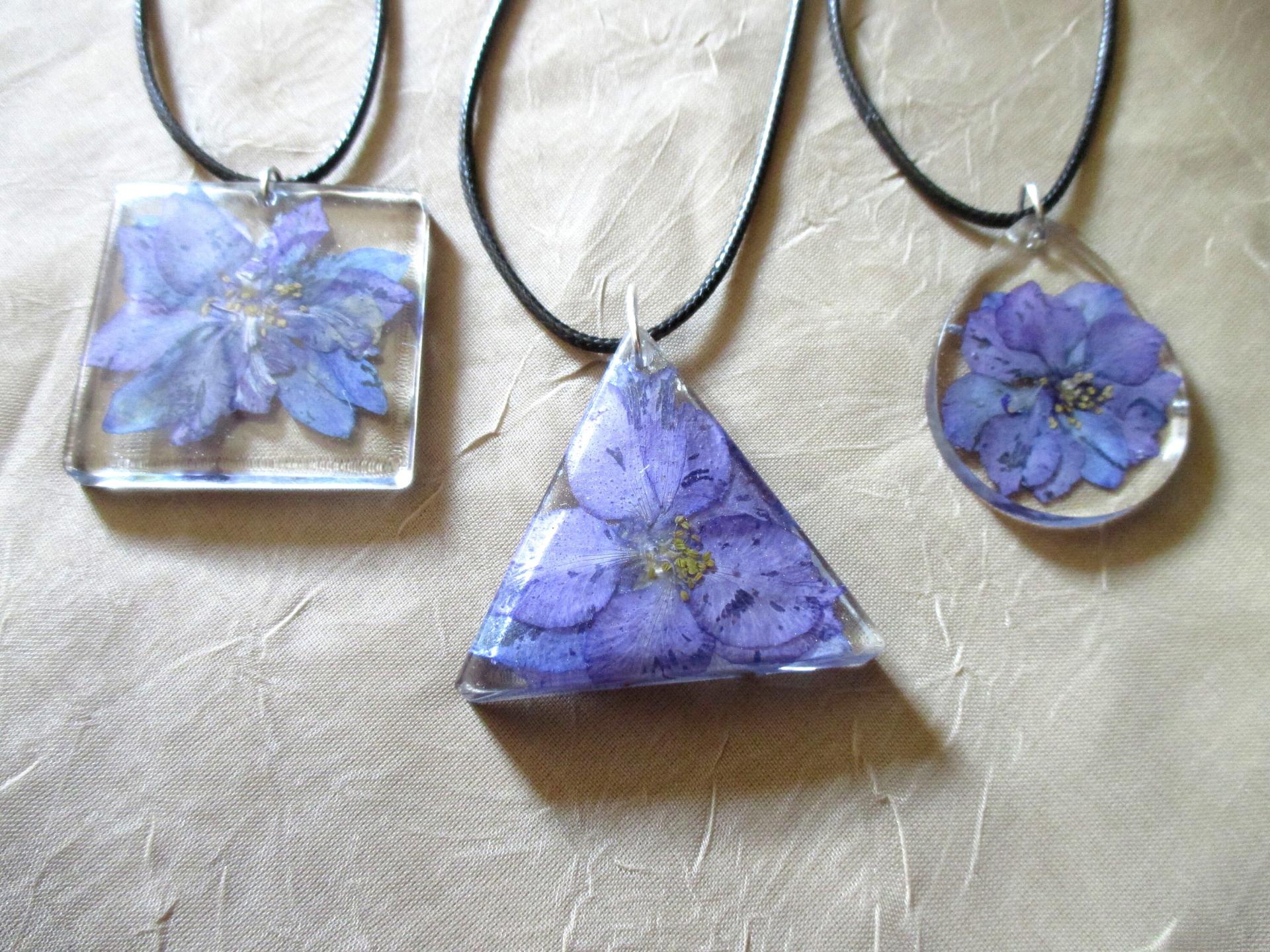 Flower Necklace - Real Dried Flowers - Resin Jewelry