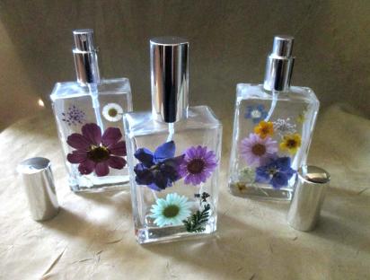 Floral Perfume Bottles, Spray Mister, Square Bottles, Flowers in Resin