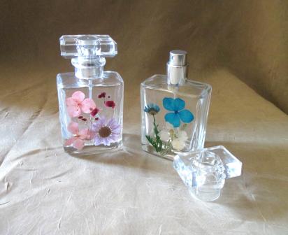 Floral Perfume Bottles, Spray Mister, 50ml Square Bottles, Flowers in Resin