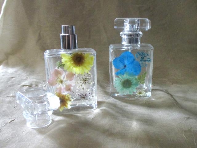 Floral Perfume Bottles, Spray Mister, 50ml Square Bottles, Flowers in Resin