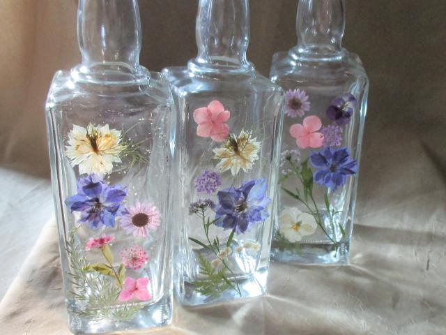 Floral Bottles, Large 17oz Corked Bottle - Glass Bottles with Epoxy, Flowers in Resin