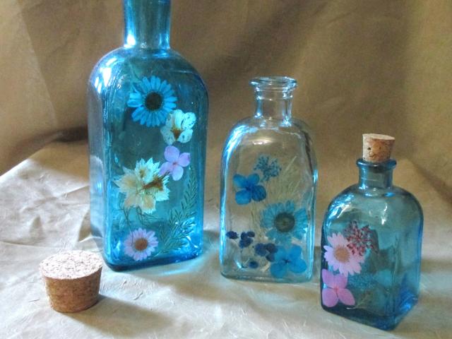 Floral Bottles, Corked Bottle - Glass Bottles with Epoxy, Flowers in Resin